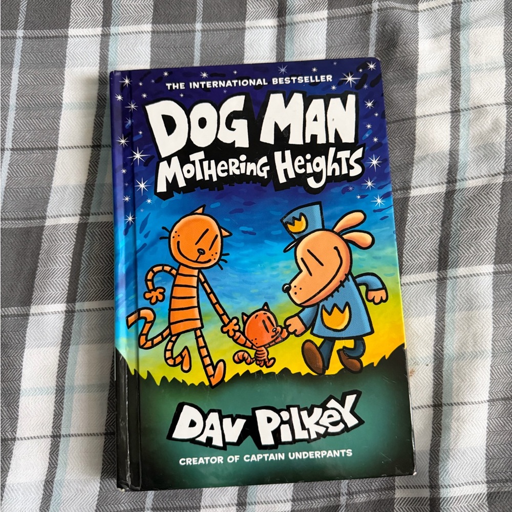 Dog Man: Mothering Heights by - Blue and Yellow Cover